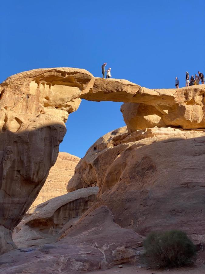 Wadi Rum Hugo Camp Ngoại thất bức ảnh