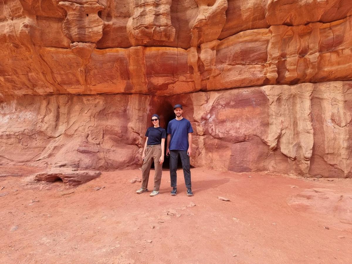 Wadi Rum Hugo Camp Ngoại thất bức ảnh