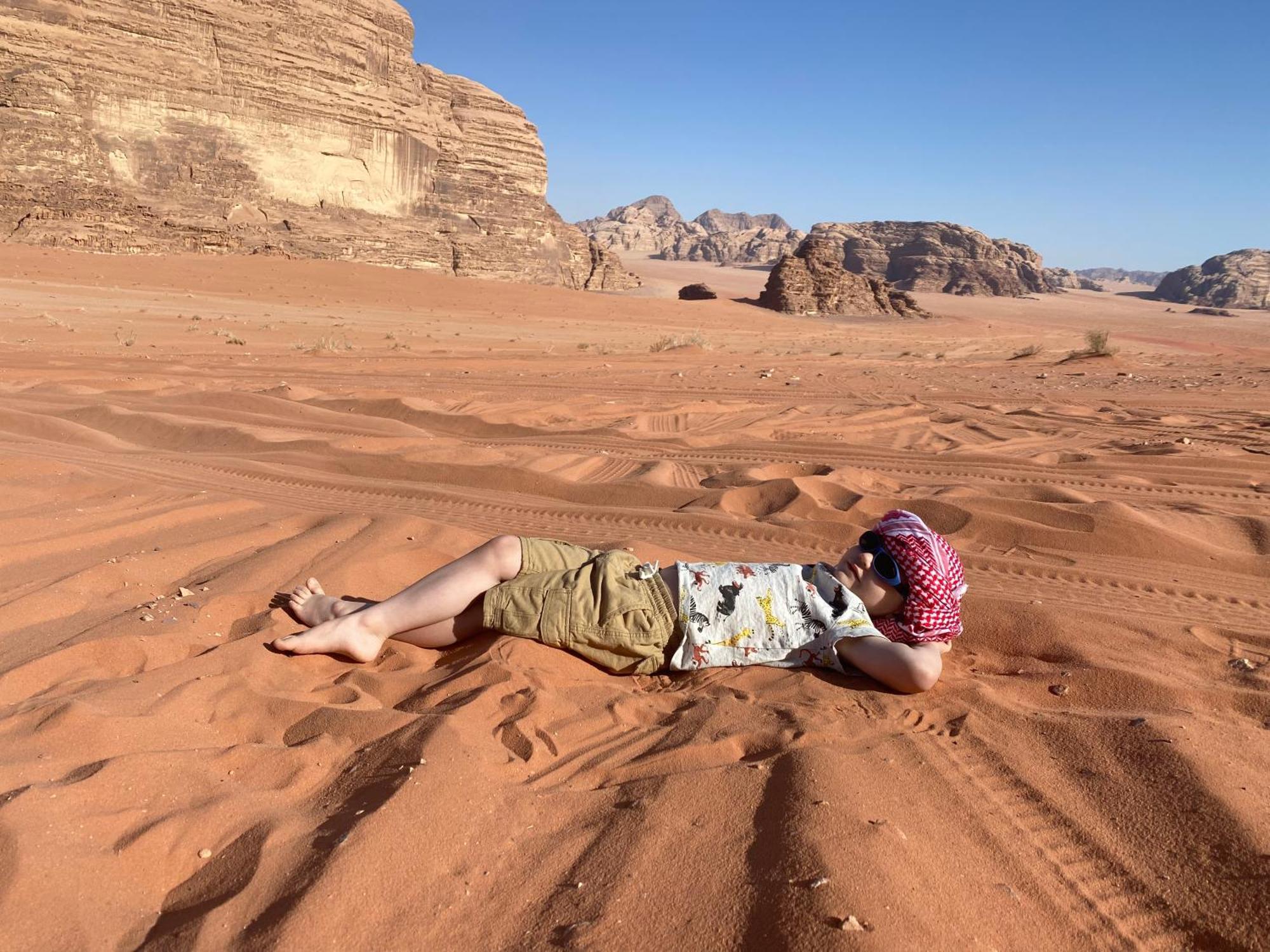 Wadi Rum Hugo Camp Ngoại thất bức ảnh