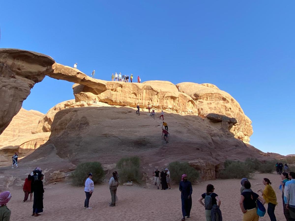 Wadi Rum Hugo Camp Ngoại thất bức ảnh